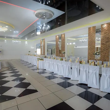 Zajazdu W Ostrzeszowie Hotel Schildberg